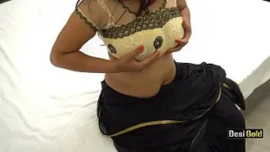 Fake Russ Telugu Bhabhi Enjoy With Dildo