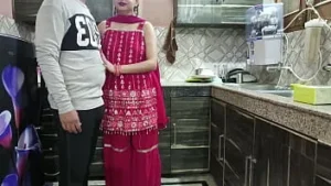 Repd Video – Telugusaarabhabhi Naughty Saara Bhabhi Teaches Fucking