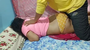 Sex Scannadle – Telugu Bhabi Massaging Her Body